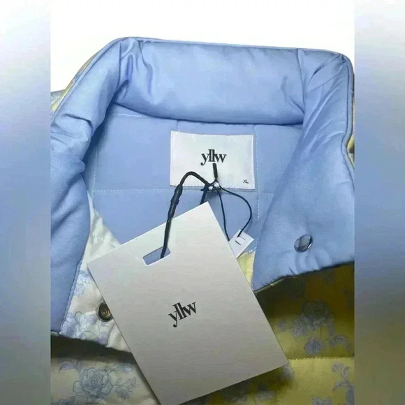 Yllw The Label Amelia Quilted Convertible Jacket - Picture 7 of 7